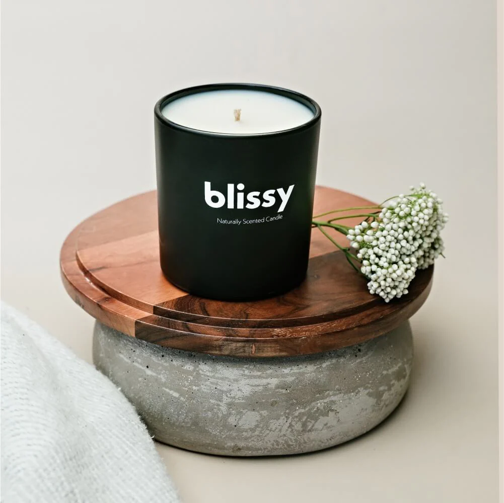 Blissy Candle - Lavender & Eucalyptus - Image 4