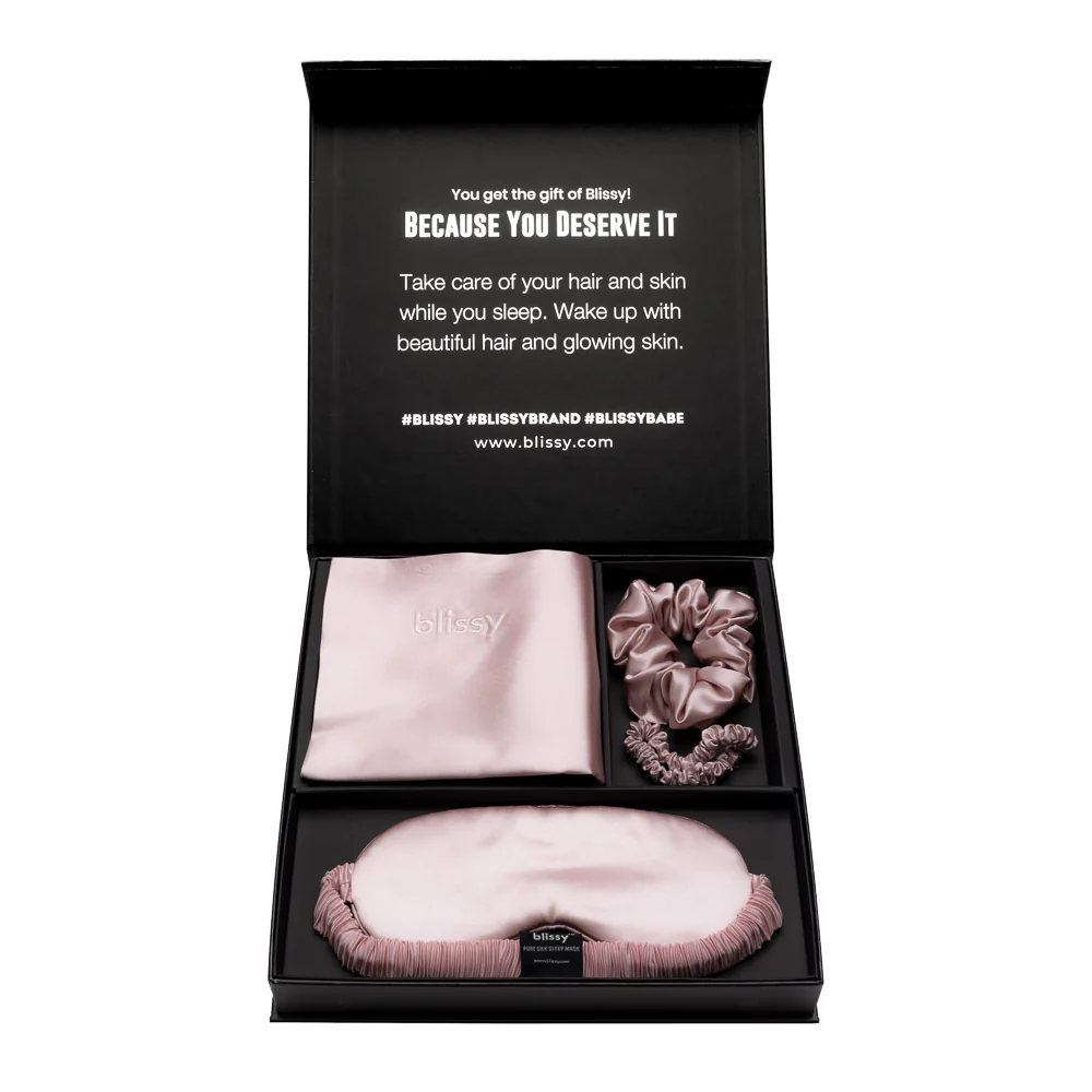 Blissy Dream Set - Pink - Queen - Image 4