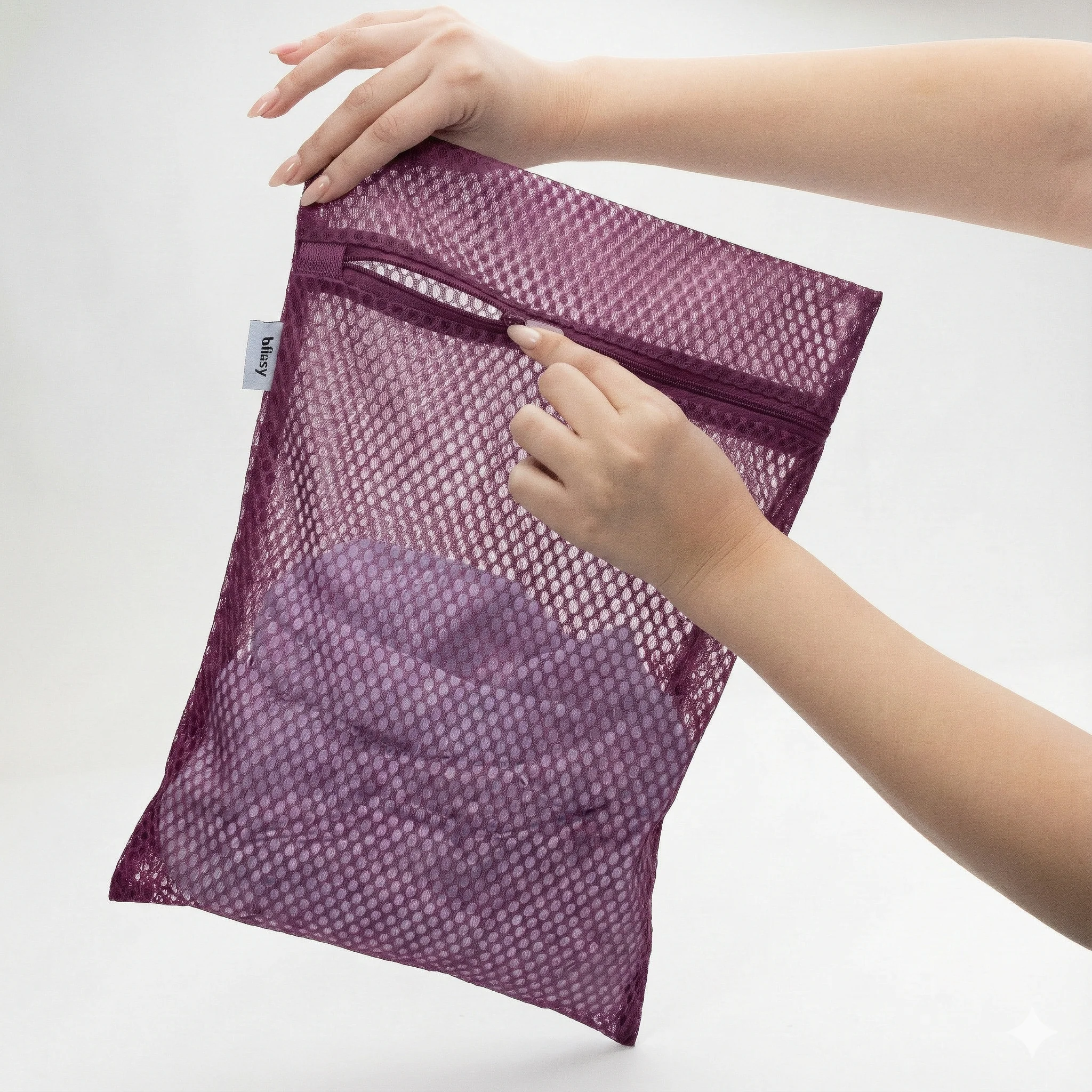Blissy - Mesh Wash/Laundry Bags - Plum (3 pack) - Image 5
