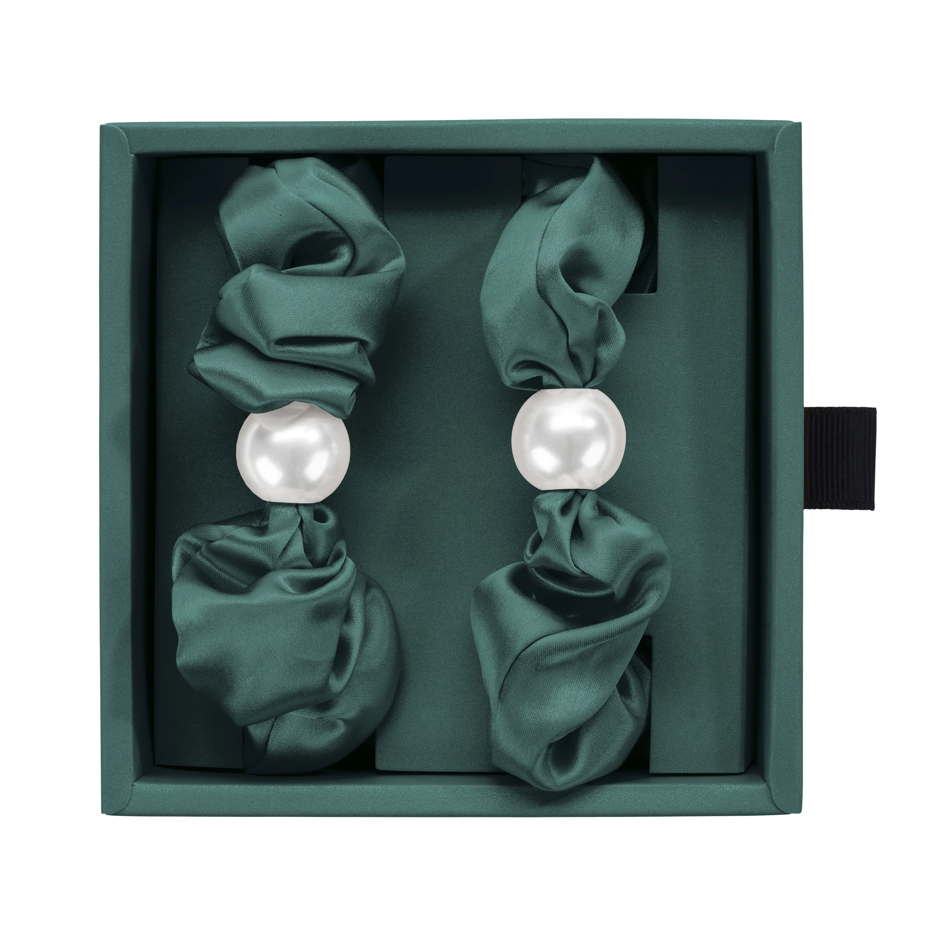 Blissy Pearl Scrunchies - Emerald - Image 5