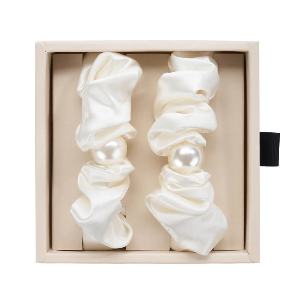 Blissy Pearl Scrunchies - White - Image 10