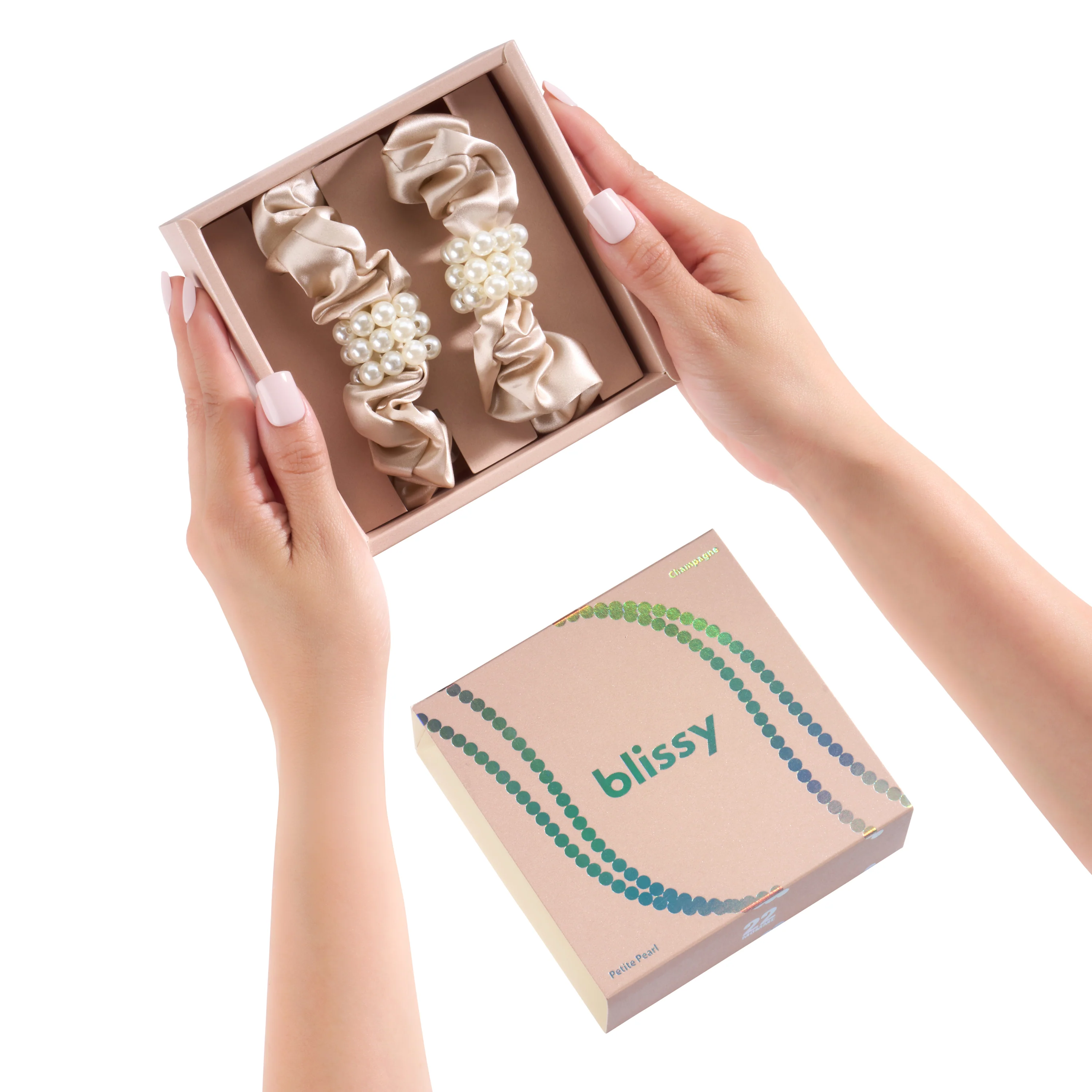 Blissy Petite Pearl Scrunchies - Champagne - Image 2