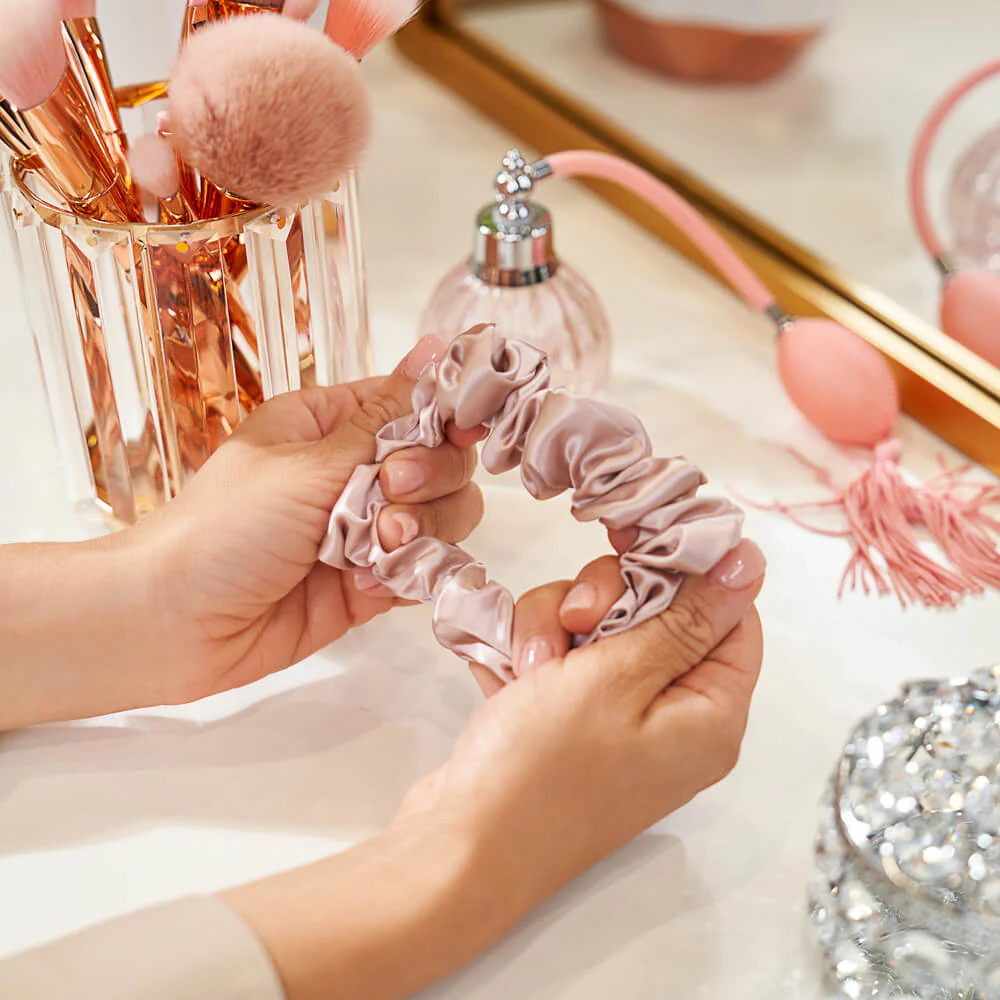 Blissy Scrunchies - Pink - Image 9