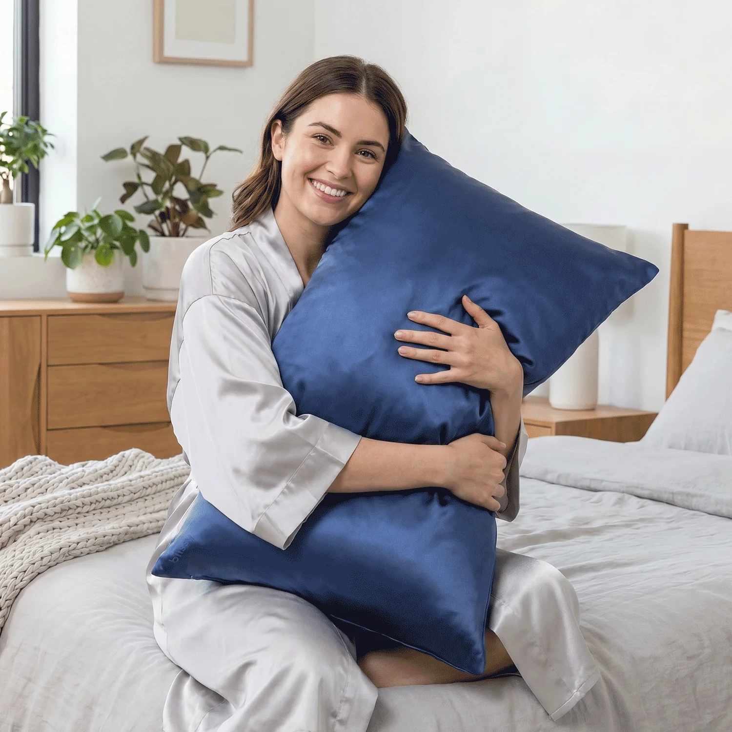 Pillowcase - Blue - Queen - Image 3