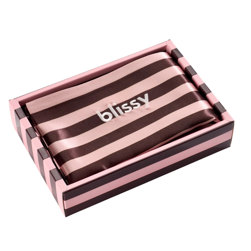 Pillowcase - Cherry Espresso - King - Image 4