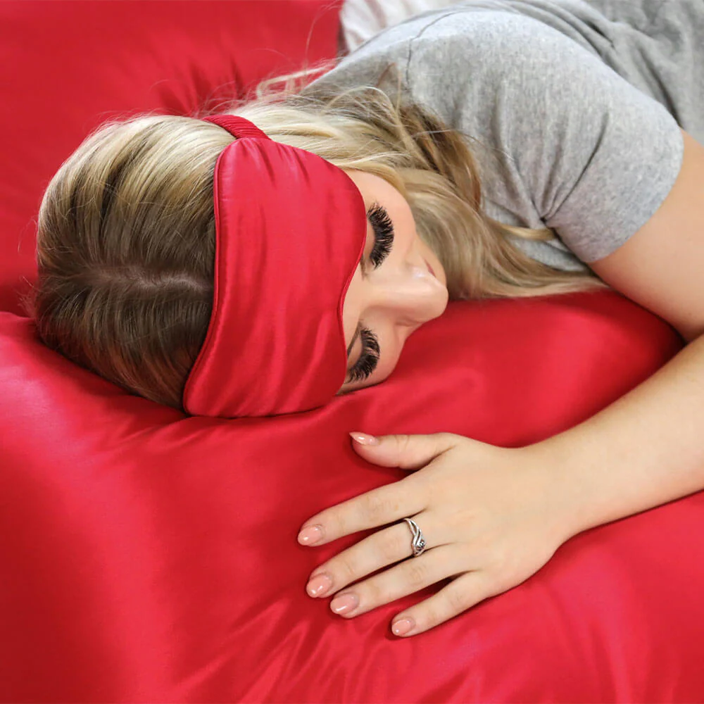 Pillowcase - Red - King - Image 10