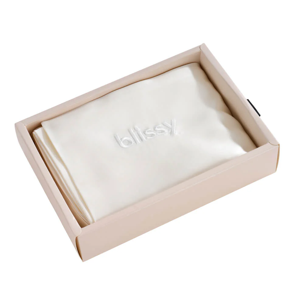 Pillowcase - White - Queen - Image 8